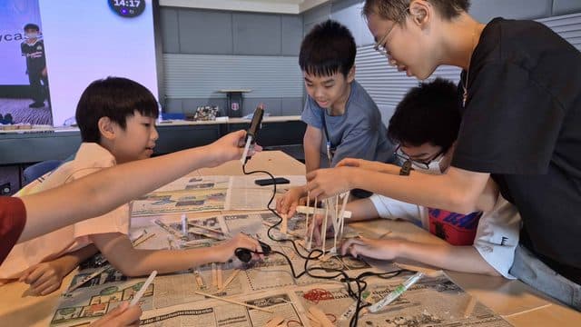 AC STEM Workshop: Wooden Skyscraper (1/3)