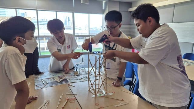 AC STEM Workshop: Wooden Skyscraper (3/3)